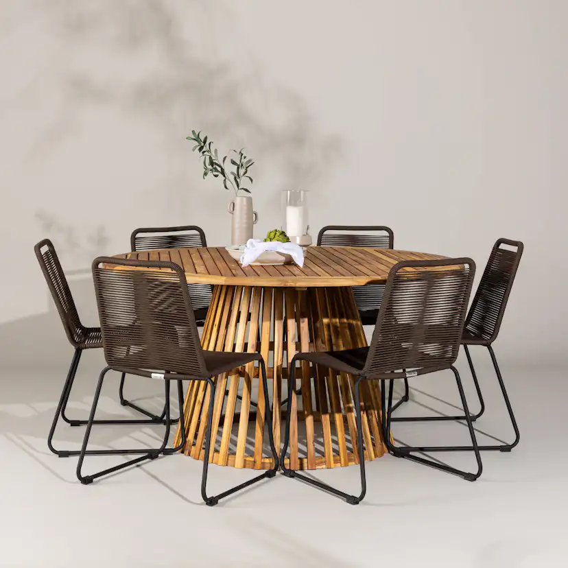 Hagegruppe Venture Home Tucumán med 6 Lindos Stoler