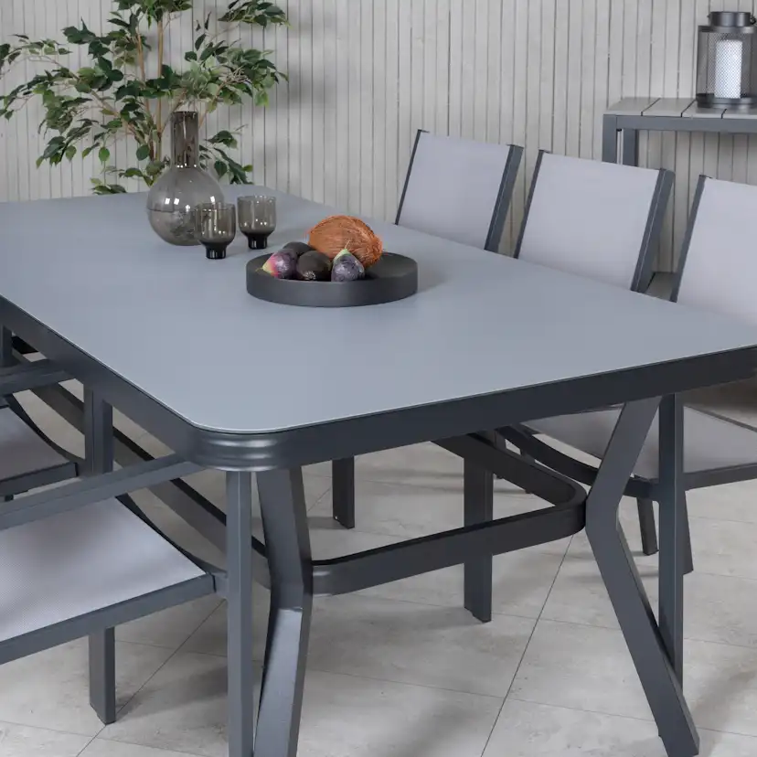 Spisegruppe Venture Home Vyn med 6 Curz Stablebare Spisestoler