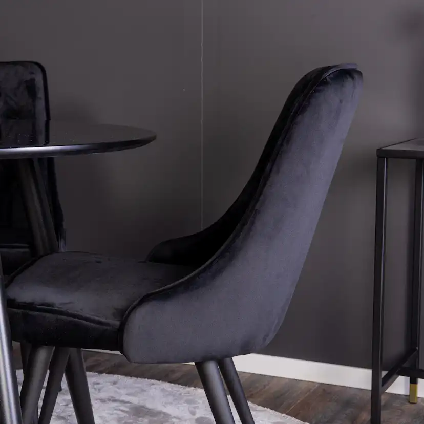 Spisegruppe Venture Home Plaza med 4stk Velvet Deluxe Stoler