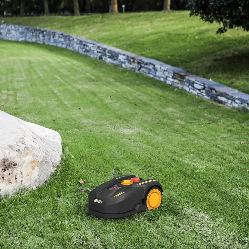 Robotgressklipper Landxcape LX835 800m2