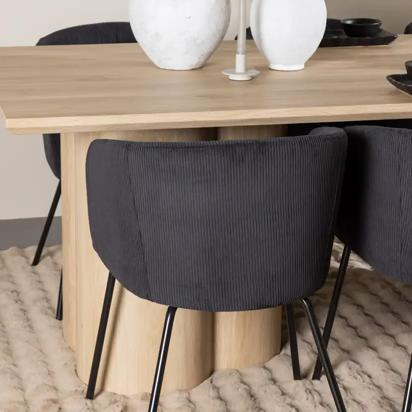 Spisegruppe Venture Home Olivia 210 med 6 stk Berit Stoler