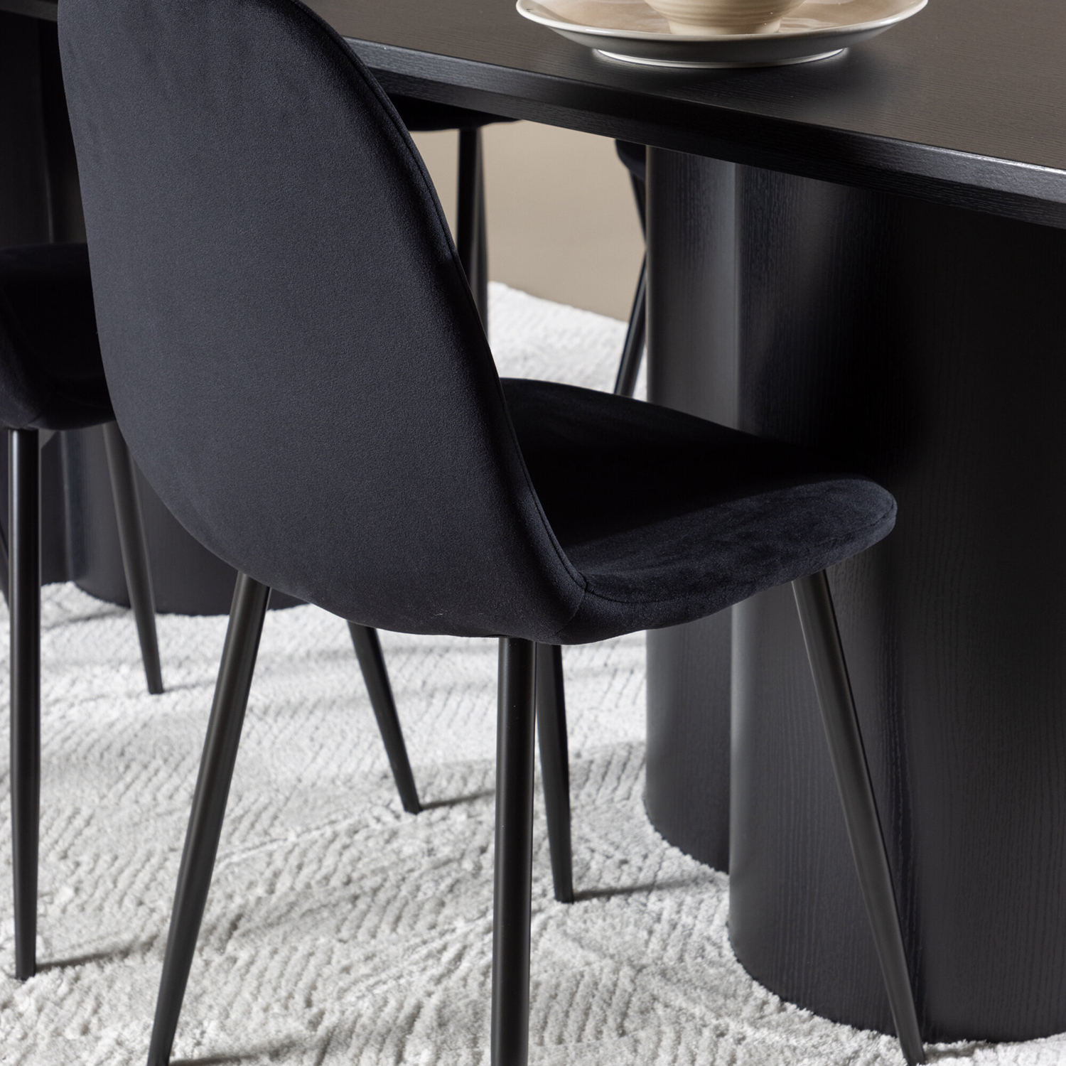 Spisegruppe Venture Home Olivia 210 med 6 stk Polar Stoler Fløyel