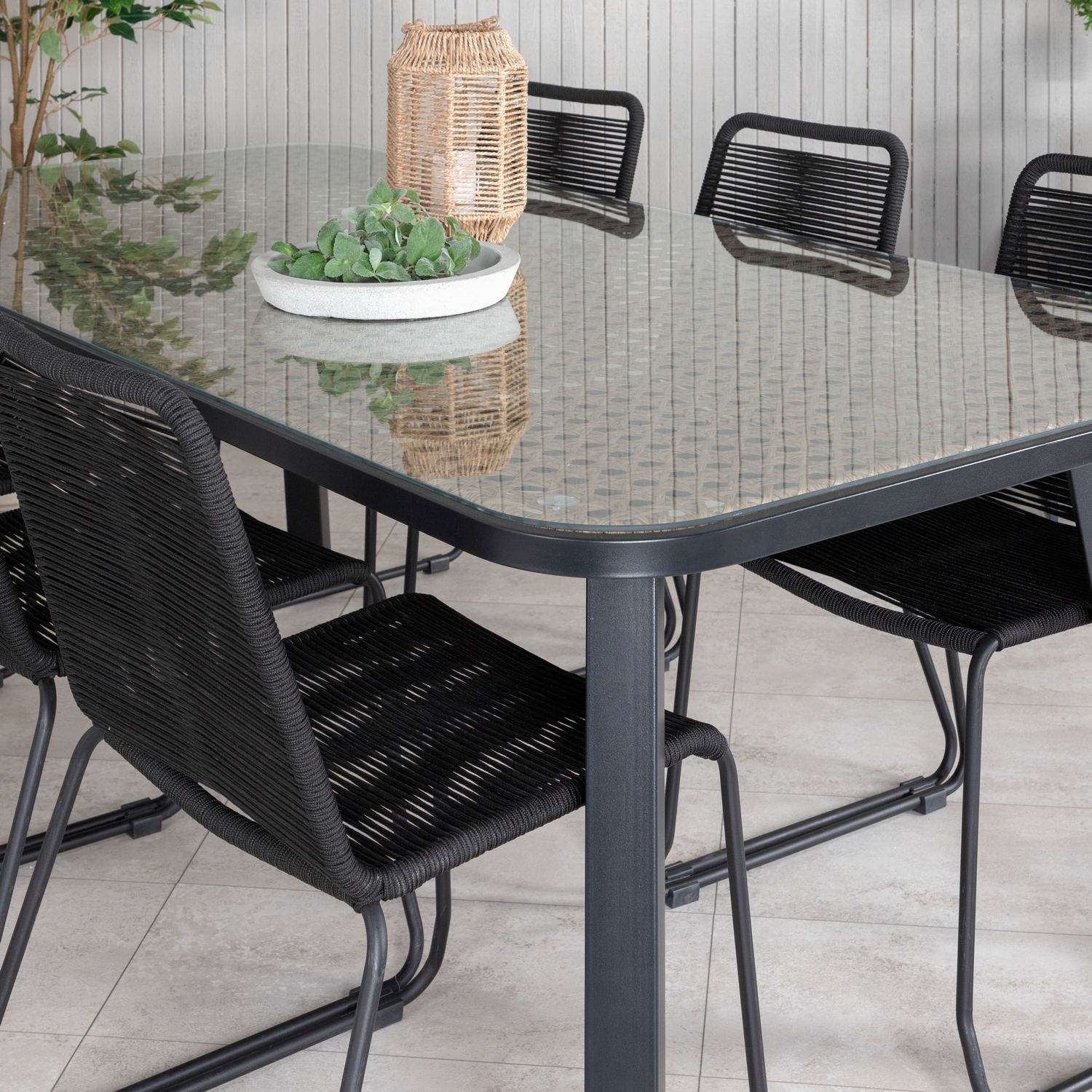 Spisegruppe Venture Home Peoria med 6 Leon Stablebare Spisestoler