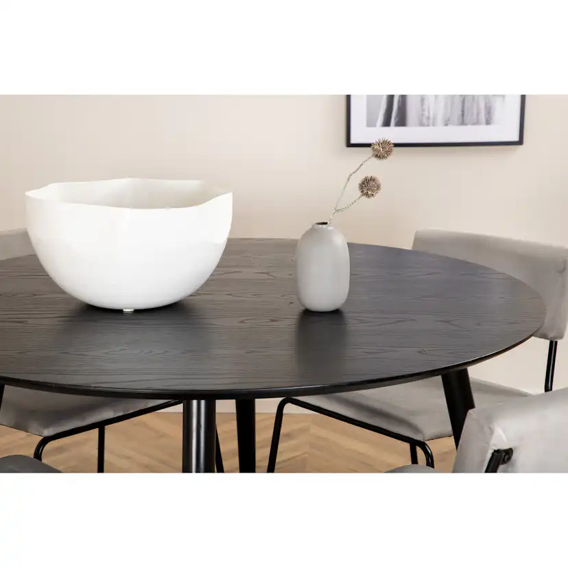 Spisegruppe Venture Home Dipp Ø115 cm med 4 Kenth Stoler