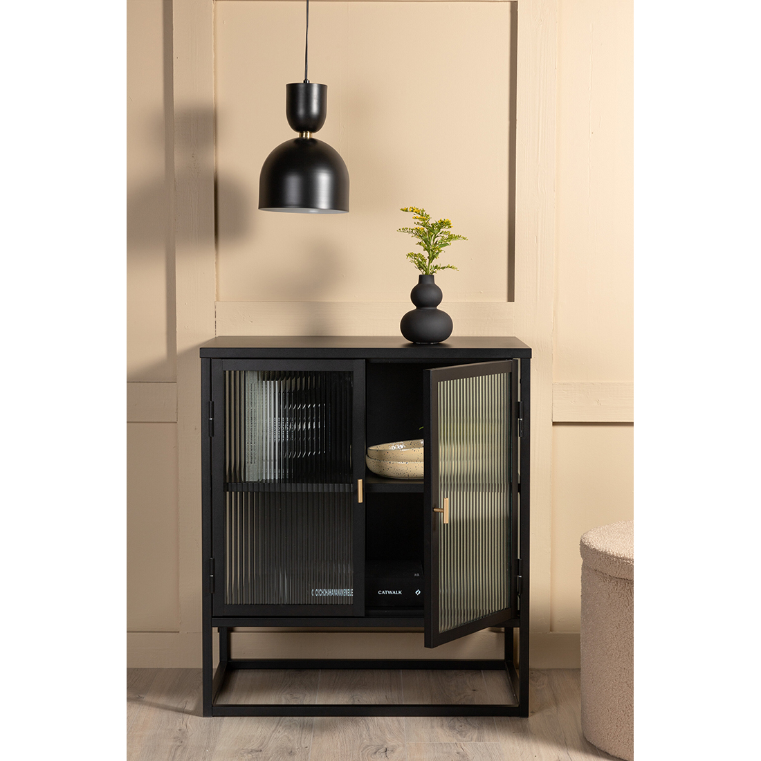 Skap Venture Home Garis