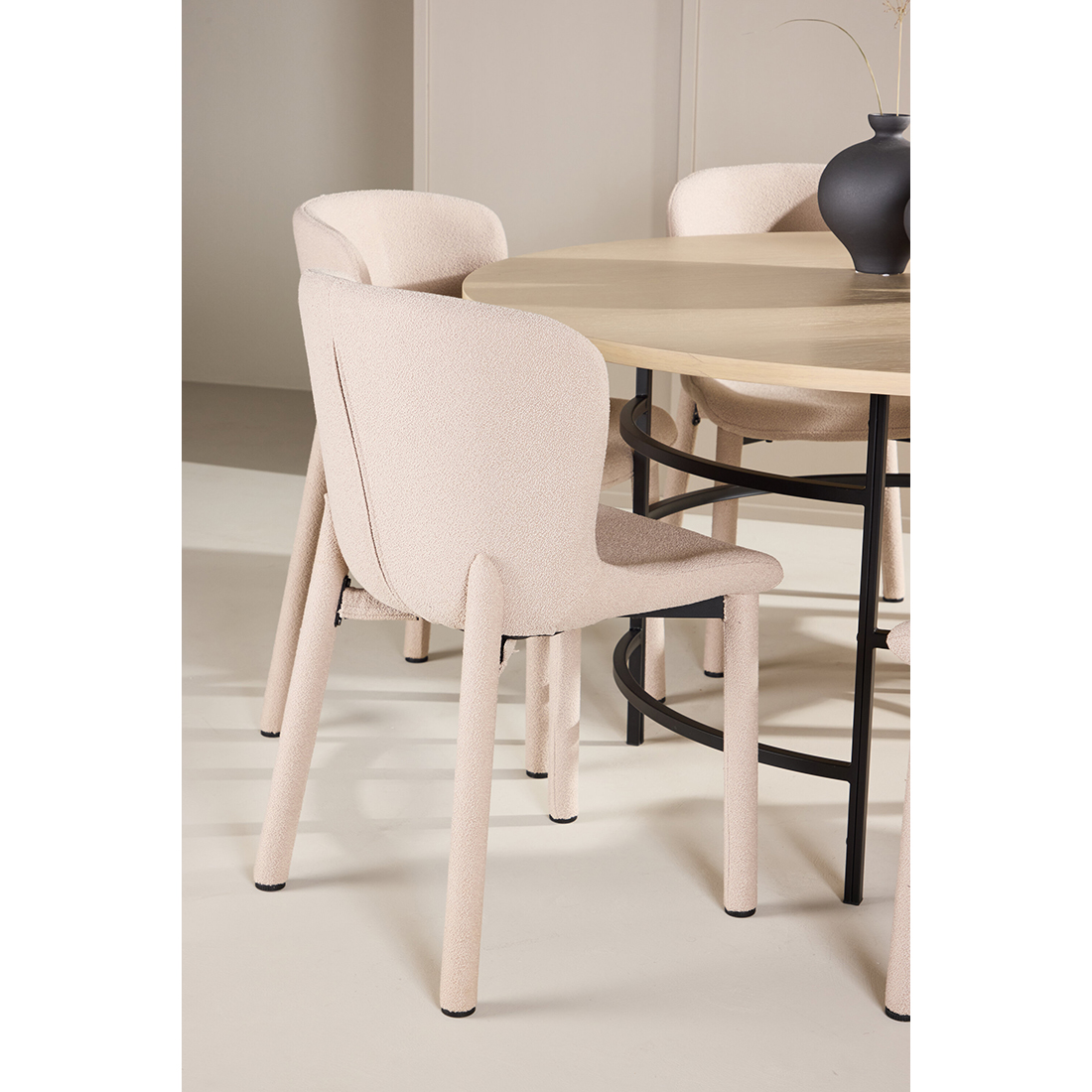 Spisegruppe Venture Home Copenhagen Ø140 cm med 6st Astoria Spisestoler