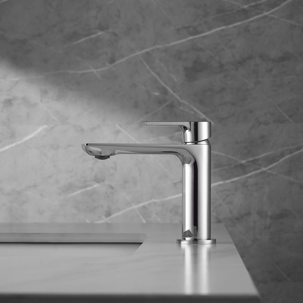 Servantbatteri Bathlife Skimra
