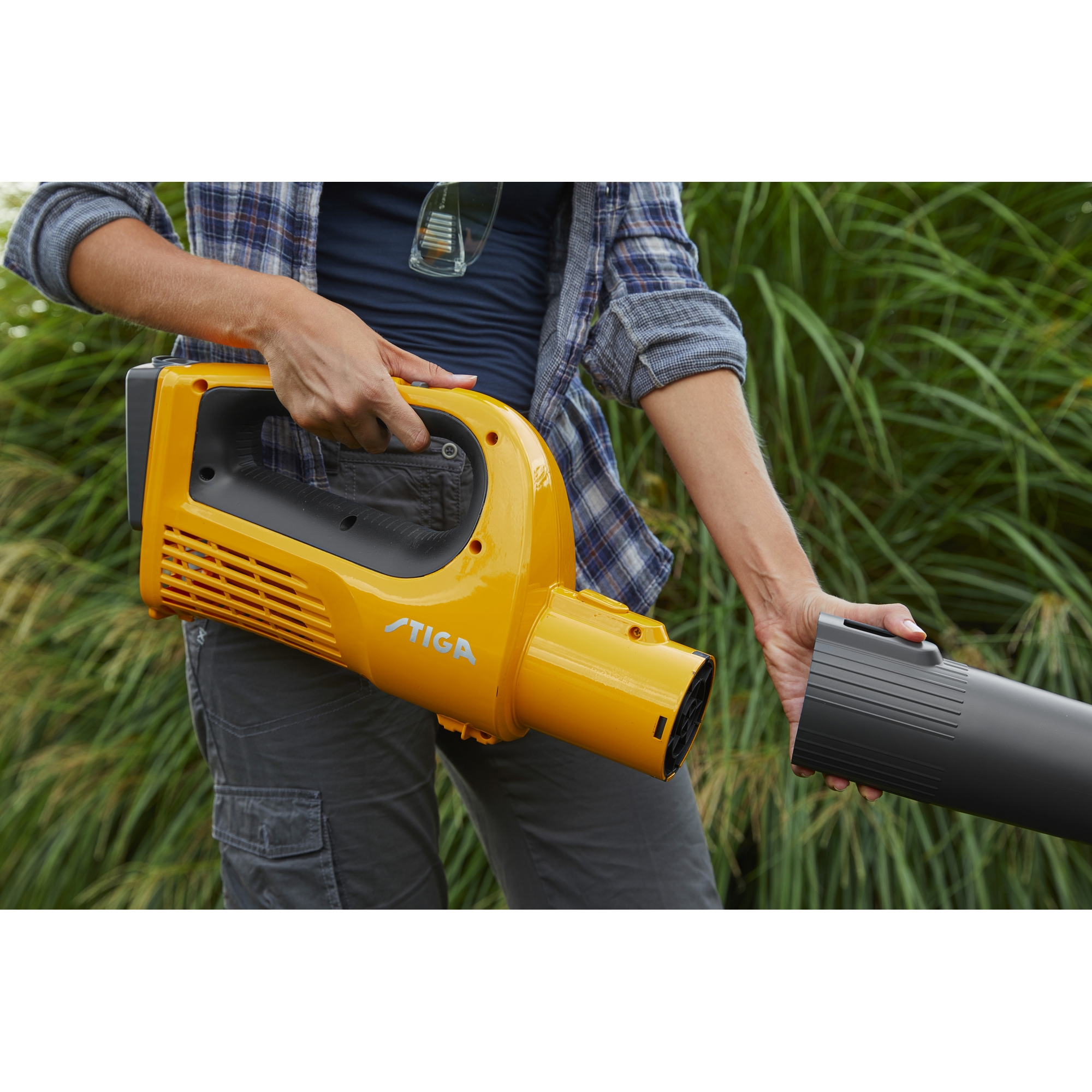 Løvblåser Stiga BL 100 E med Batteri og Lader