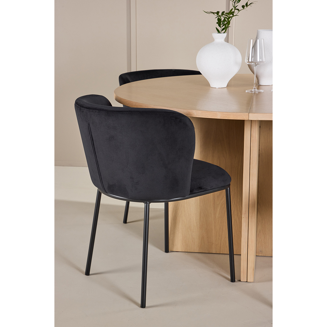Spisegruppe Venture Home Strada Ø120 cm med 4st Edina Spisestoler