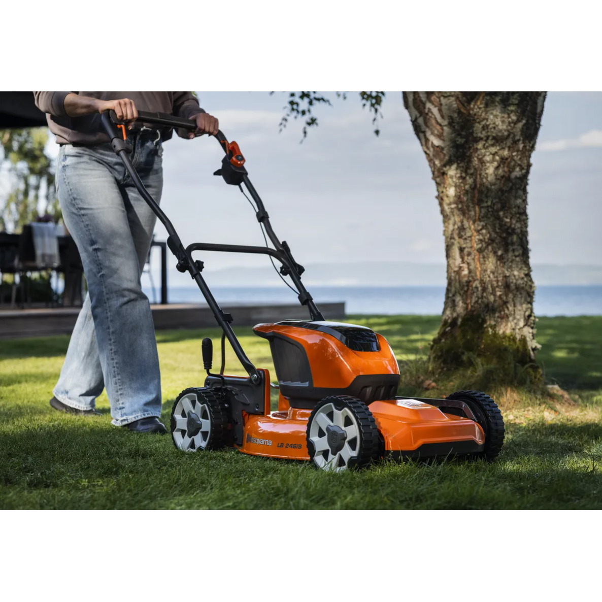 Gressklipper Husqvarna LB 246iS Uten Batteri & Lader