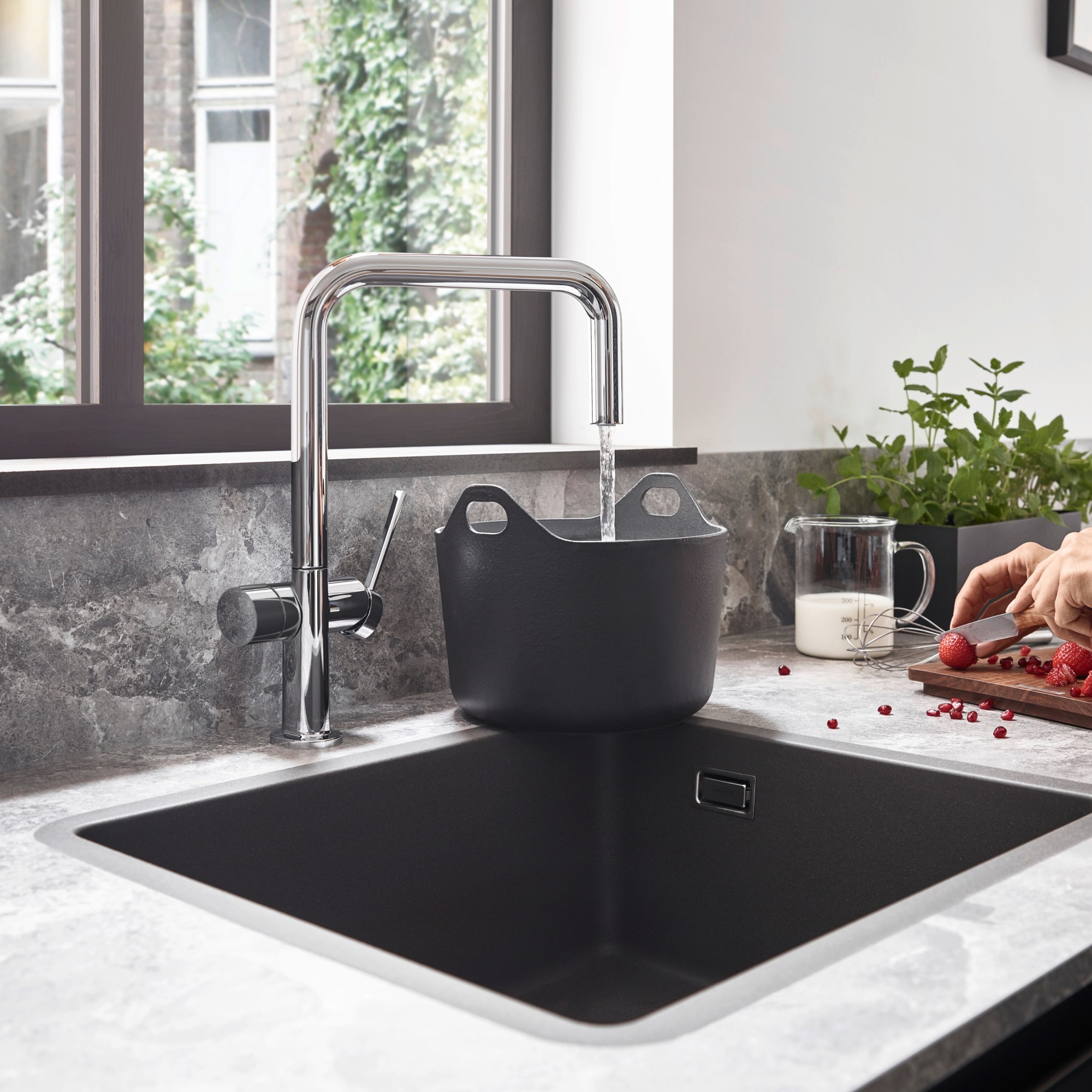 Kjøkkenarmatur Hansgrohe Talis M54 med U-Tut