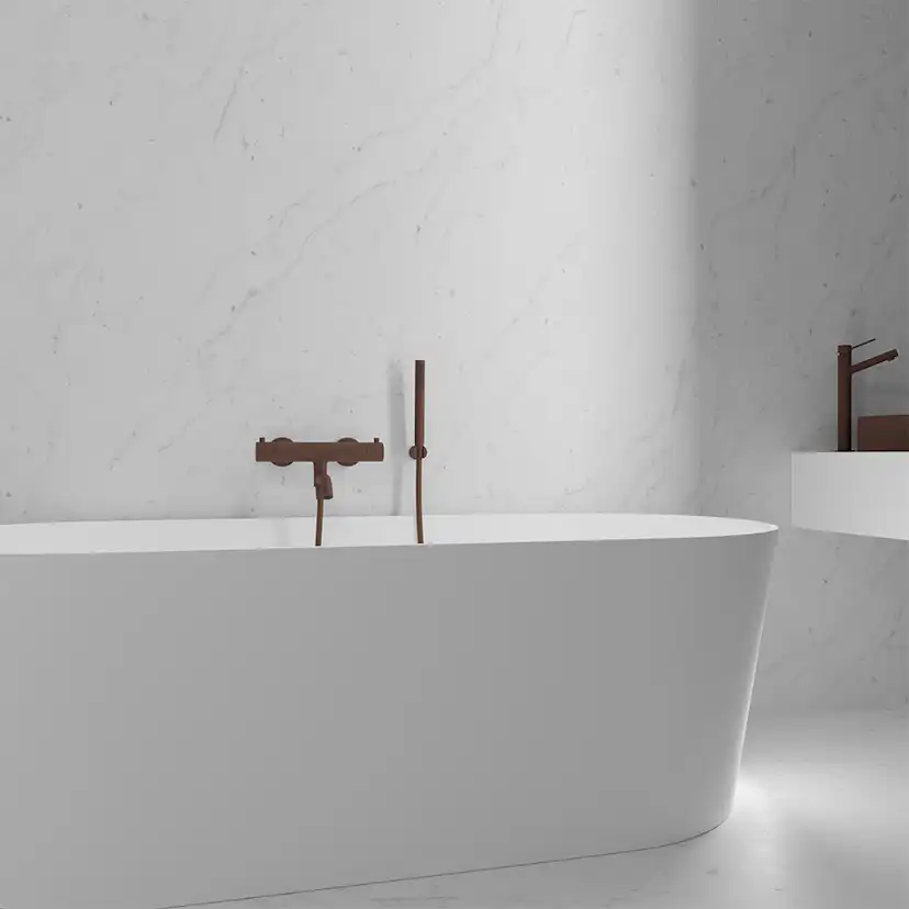 Badekarbatteri Scandtap Steel Pleasure 4 med Hånddusj