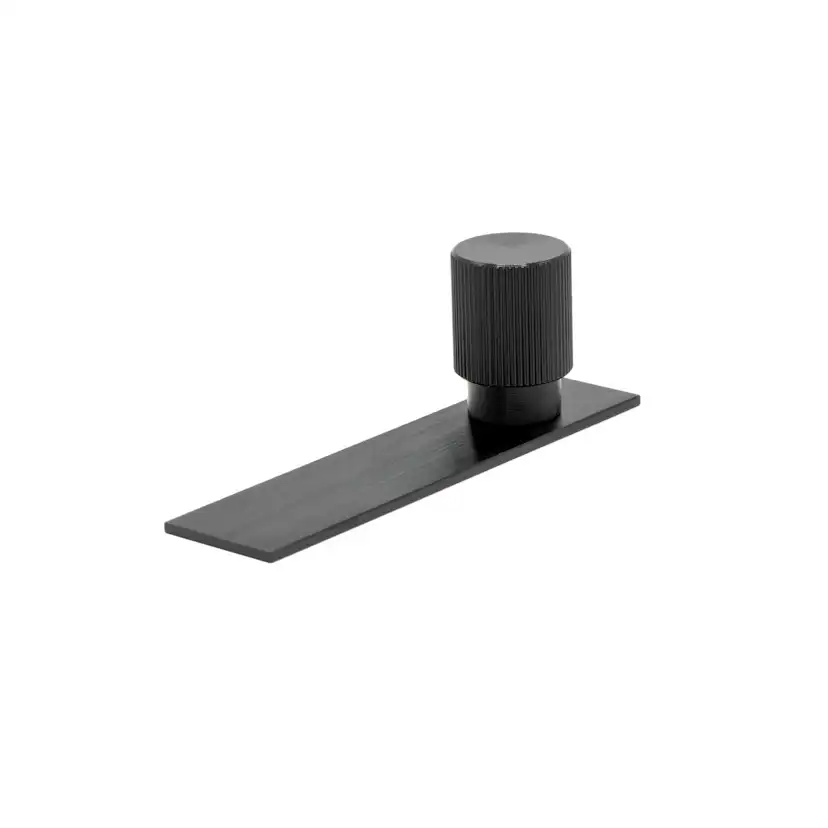 Knott Beslag Design Arpa med Bakplate Ø22 mm