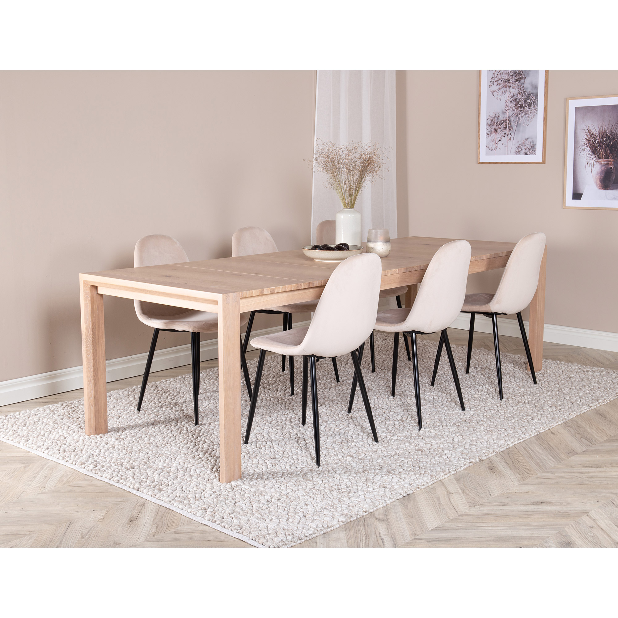 Spisegruppe Venture Home Shy med 6 Pobbie Stoler Fløyel