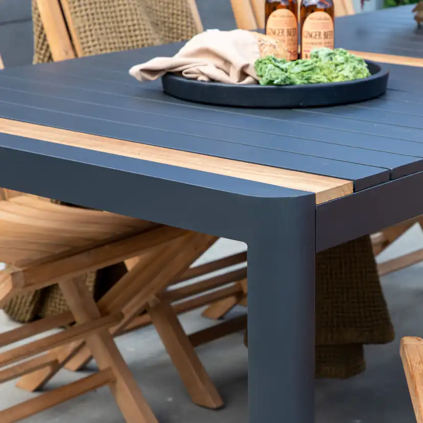 Hagebord Venture Home Togo 200