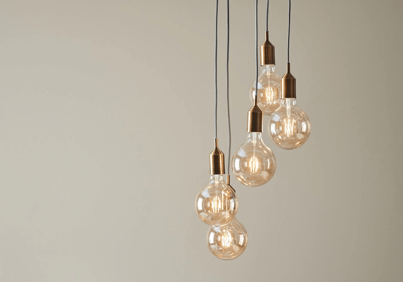 varm lyspære bronse bygghjemme