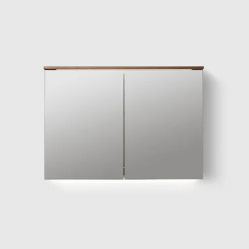 Spegelskåp