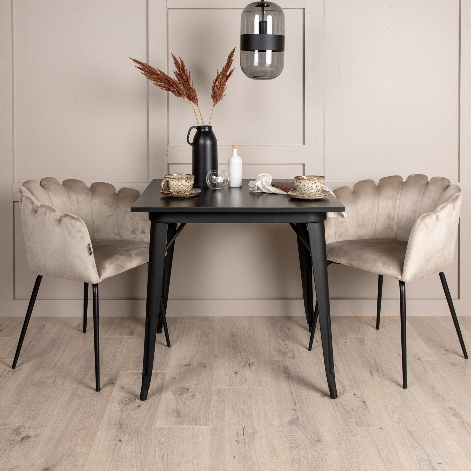 Spisegruppe Venture Home Tempe med 2 Limhamn Stoler