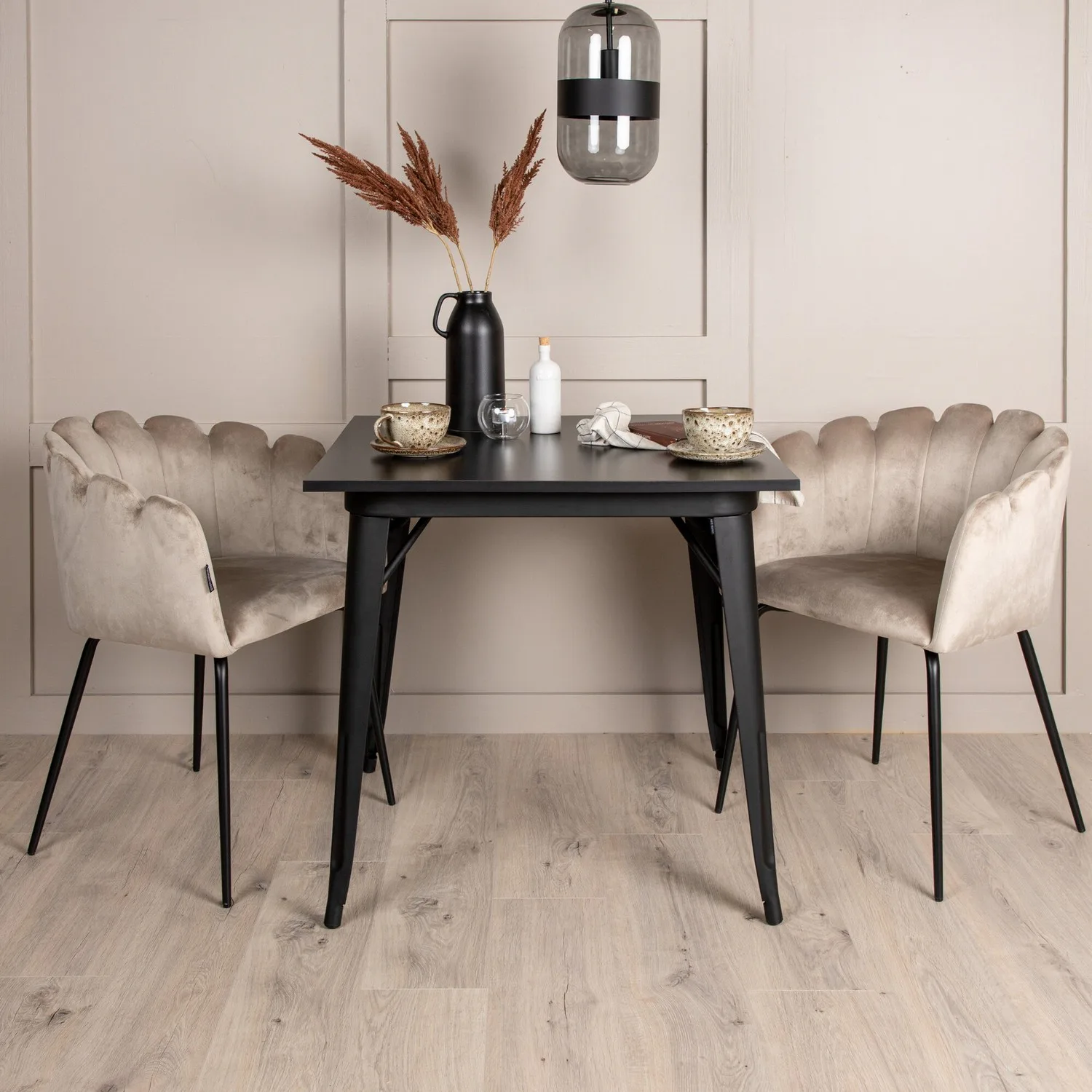Spisegruppe Venture Home Tempe med 2 Limhamn Stoler