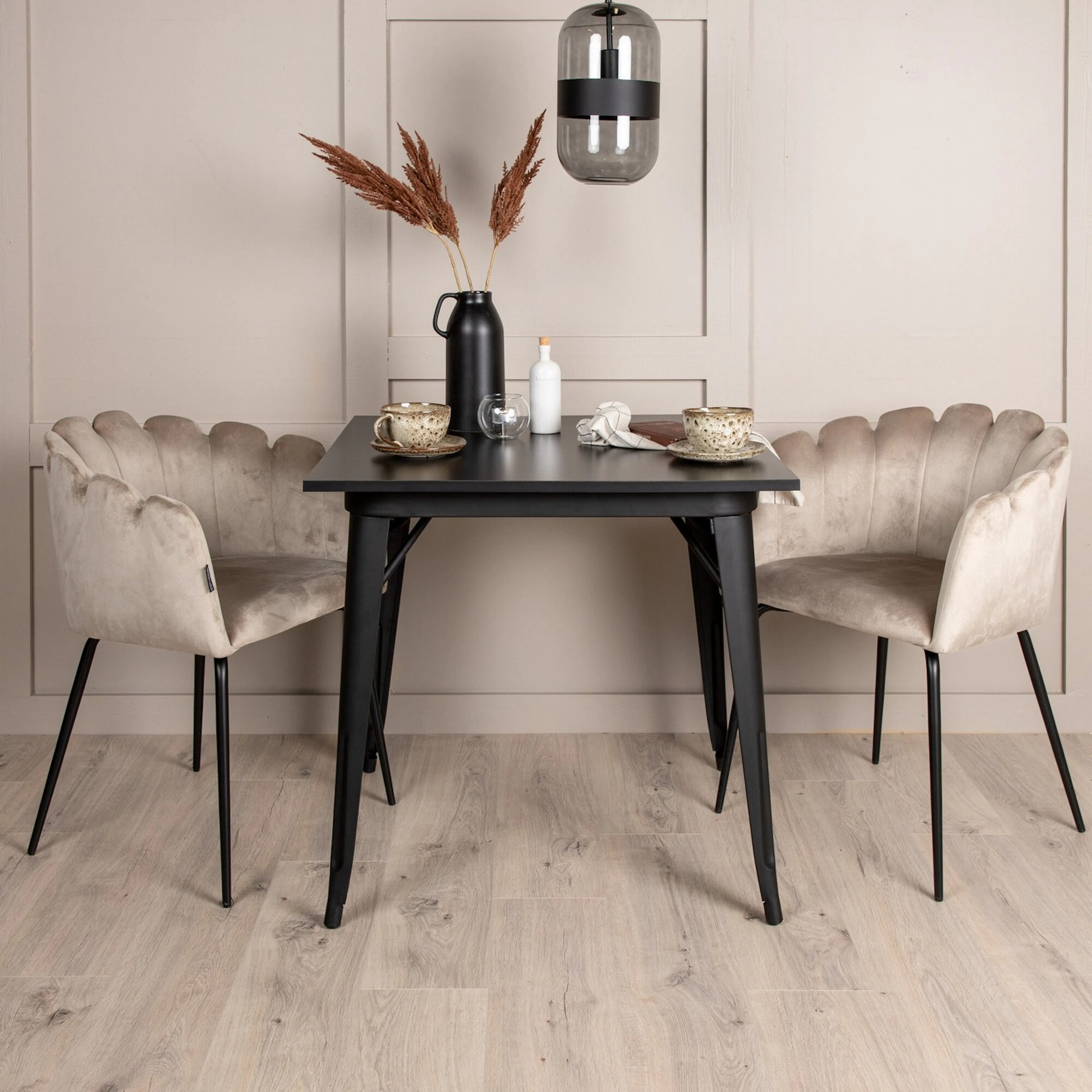 Spisegruppe Venture Home Tempe med 2 Limhamn Stoler