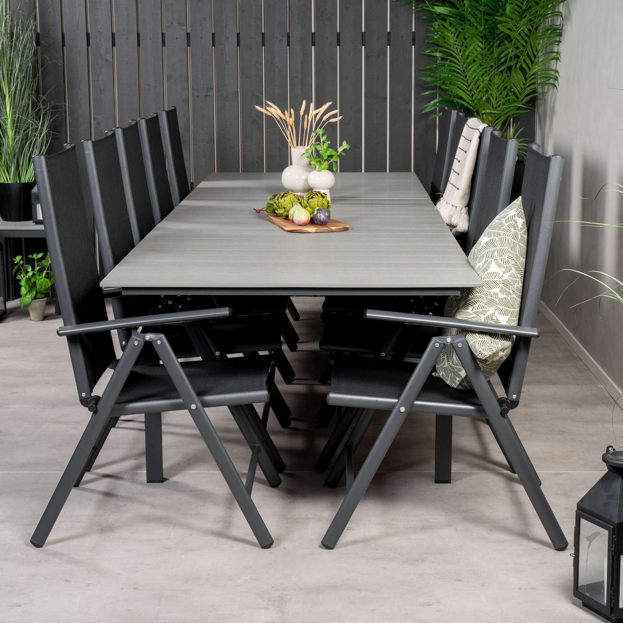 Spisegruppe Venture Home Lova 224/324 med 10 Bront Stoler
