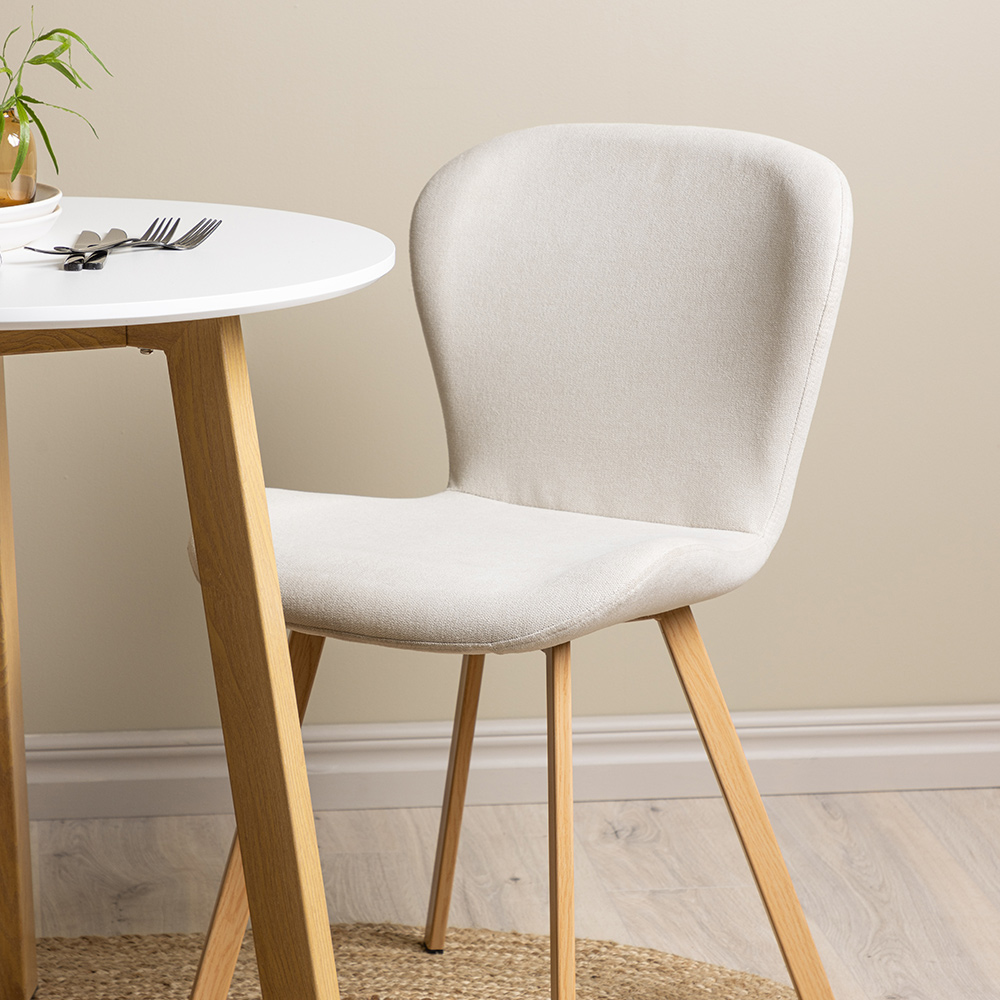 Spisegruppe Venture Home Leonora Ø65 cm med 2 stk Lilja Stoler