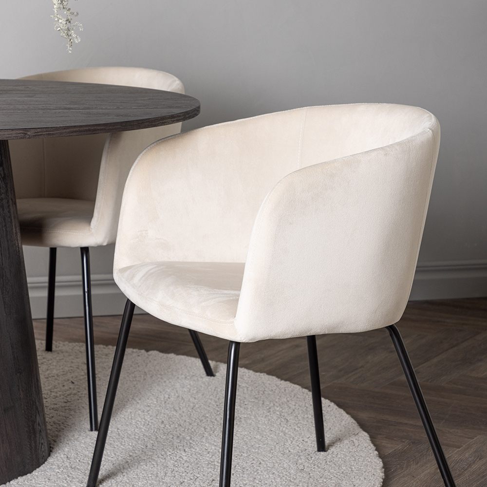 Spisegruppe Venture Home Lanzo Ø120 cm med 4 stk Berit Stoler
