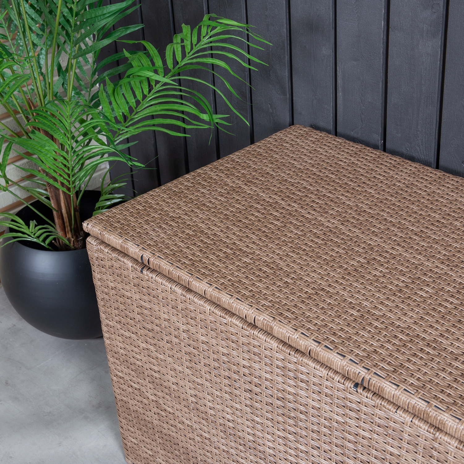Putekasse Venture Home London