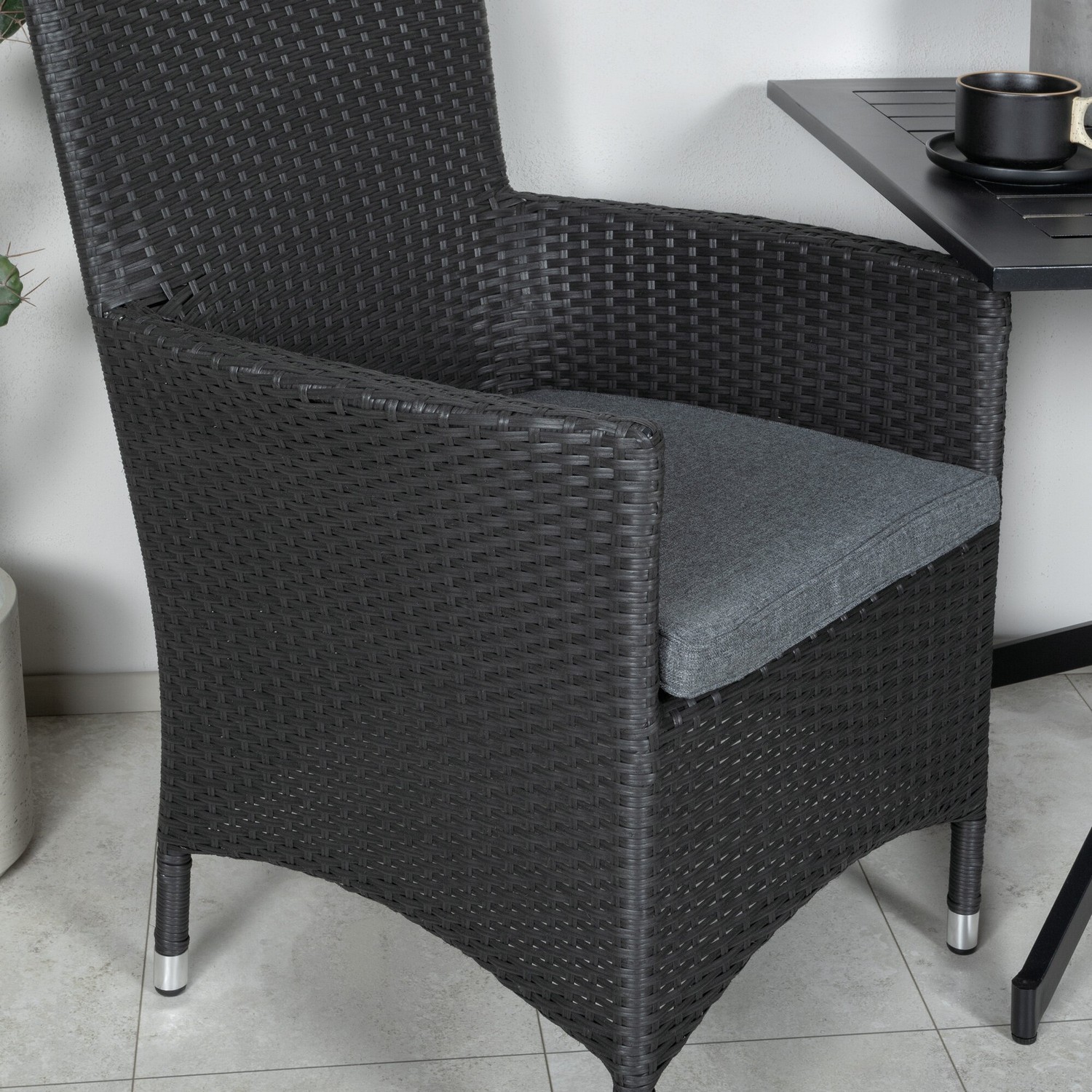 Cafégruppe Venture Home Wella med 2 Moli Spisestoler