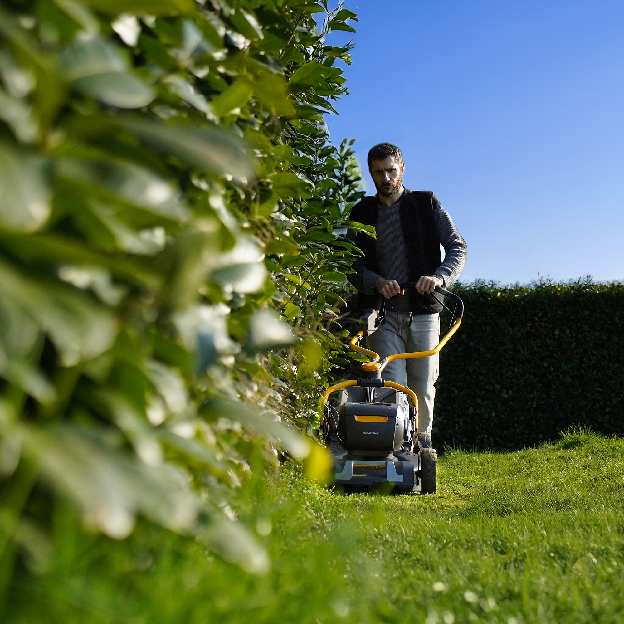 Gressklipper Stiga 700-serien Combi 753E med Batteri og Lader