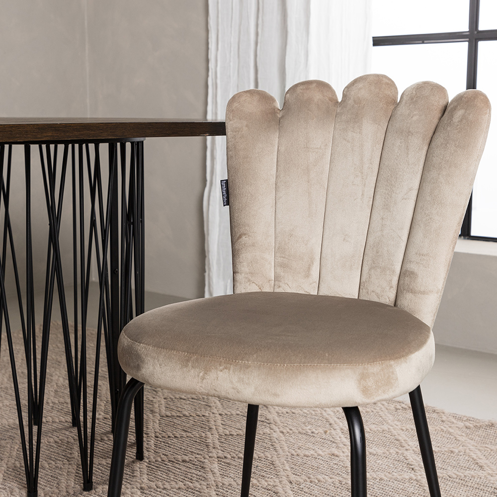 Spisegruppe furniture/fashion Stone med 4 Limhamn Light Stoler