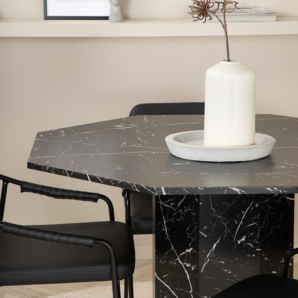 Spisegruppe Venture Home Monte Carlo Spisebord og Tjärö Spisestol