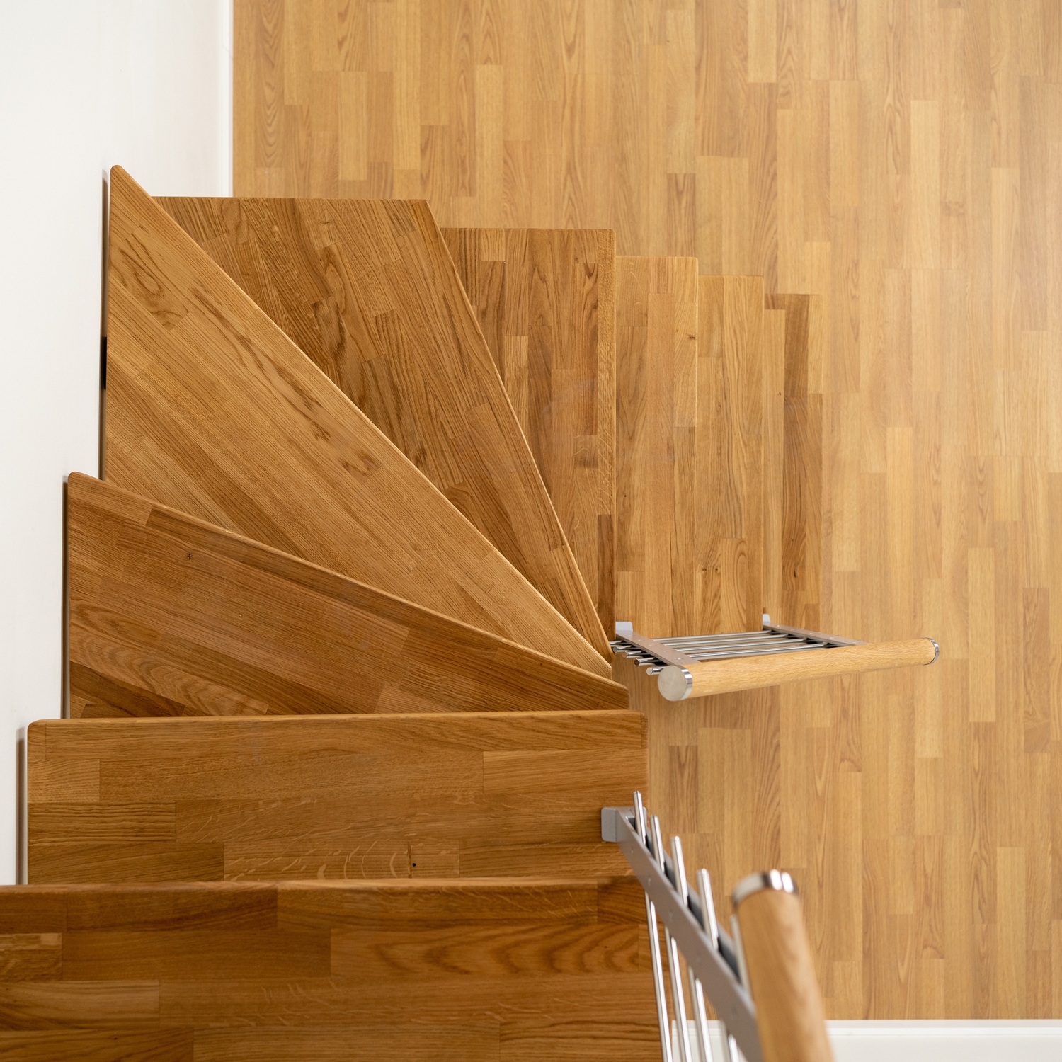 Plassbesparende Trapp Dolle Frankfurt Eik Oljet 1/4-Sving Design