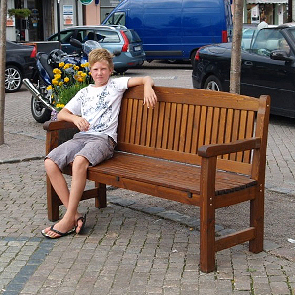 Hagebenk Eden Wood Kattvik 3-seter