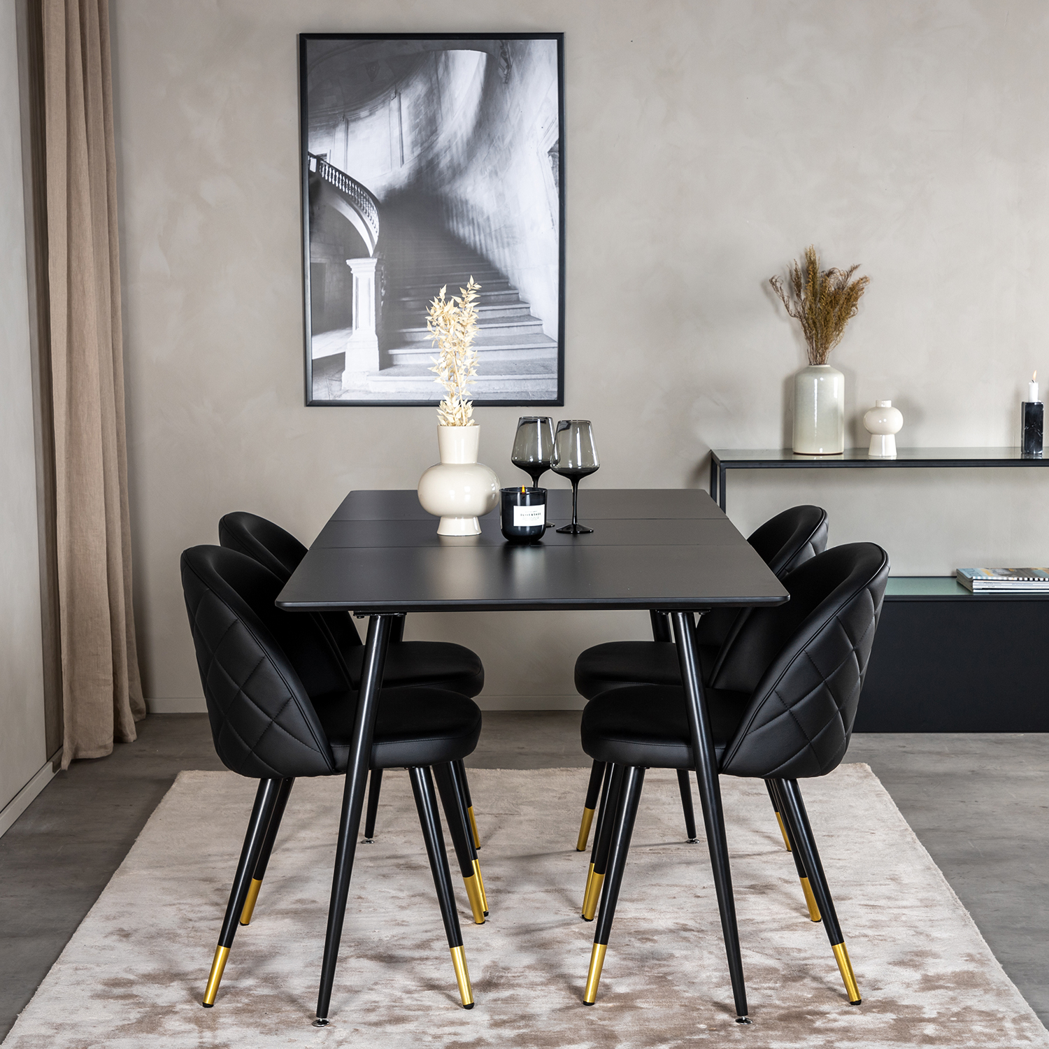 Spisegruppe Venture Home Silvia med Innleggsplate og 4 Valentina Stoler Kunstlær