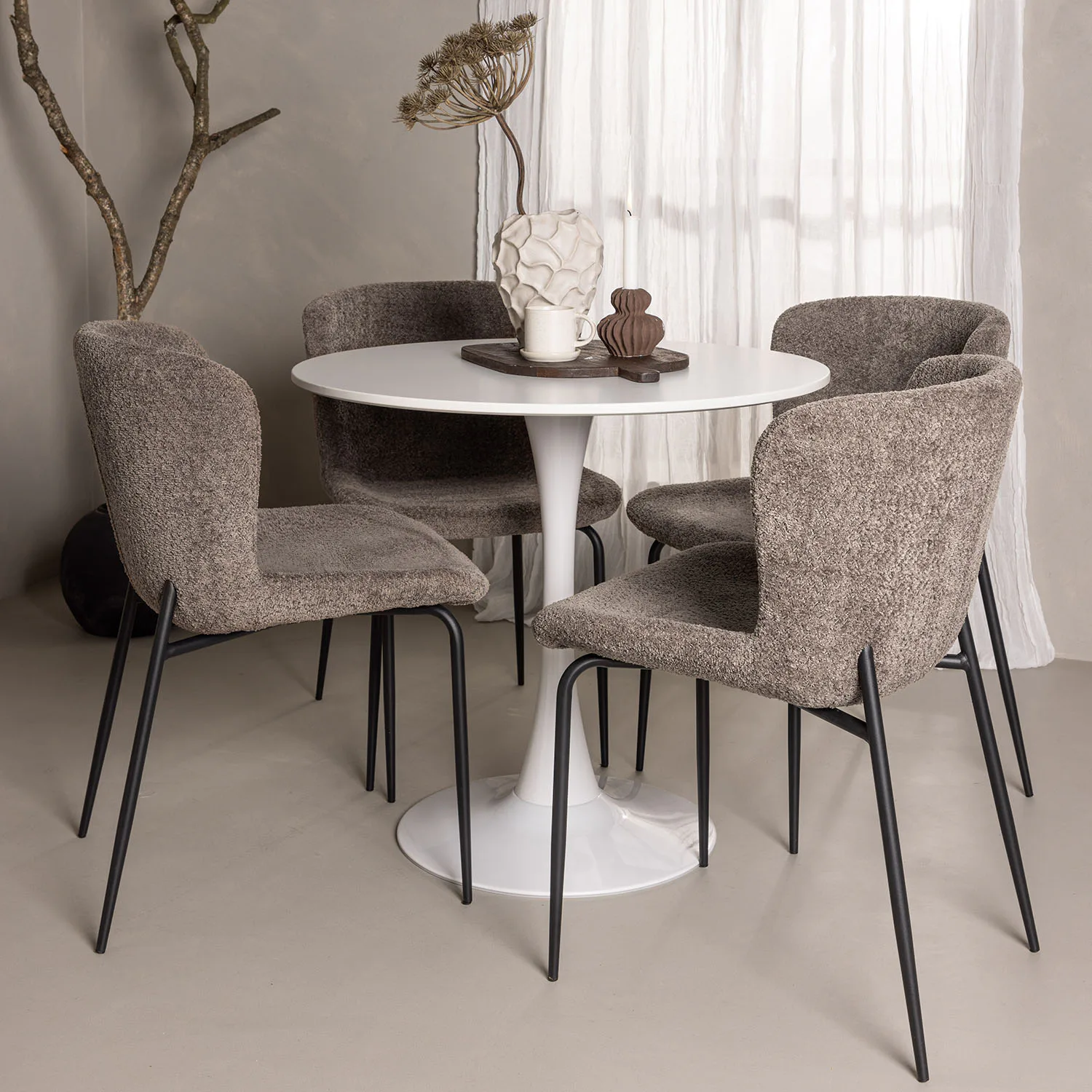 Spisegruppe Venture Home Hamden Ø80 cm med 4 Modesto Stoler Grå/Hvit