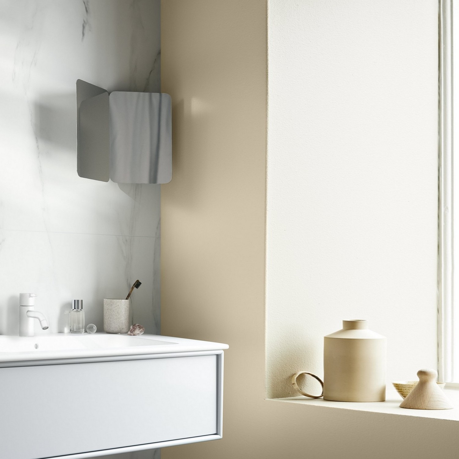 Våtrumsskiva BerryAlloc Wall & Water Vit Marmor S 60x120