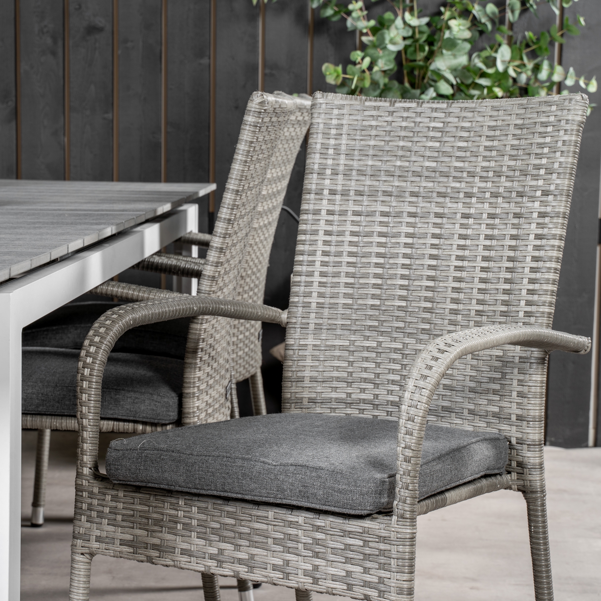 Spisegruppe Venture Home Lova 224/324 med 6 Asta Stoler