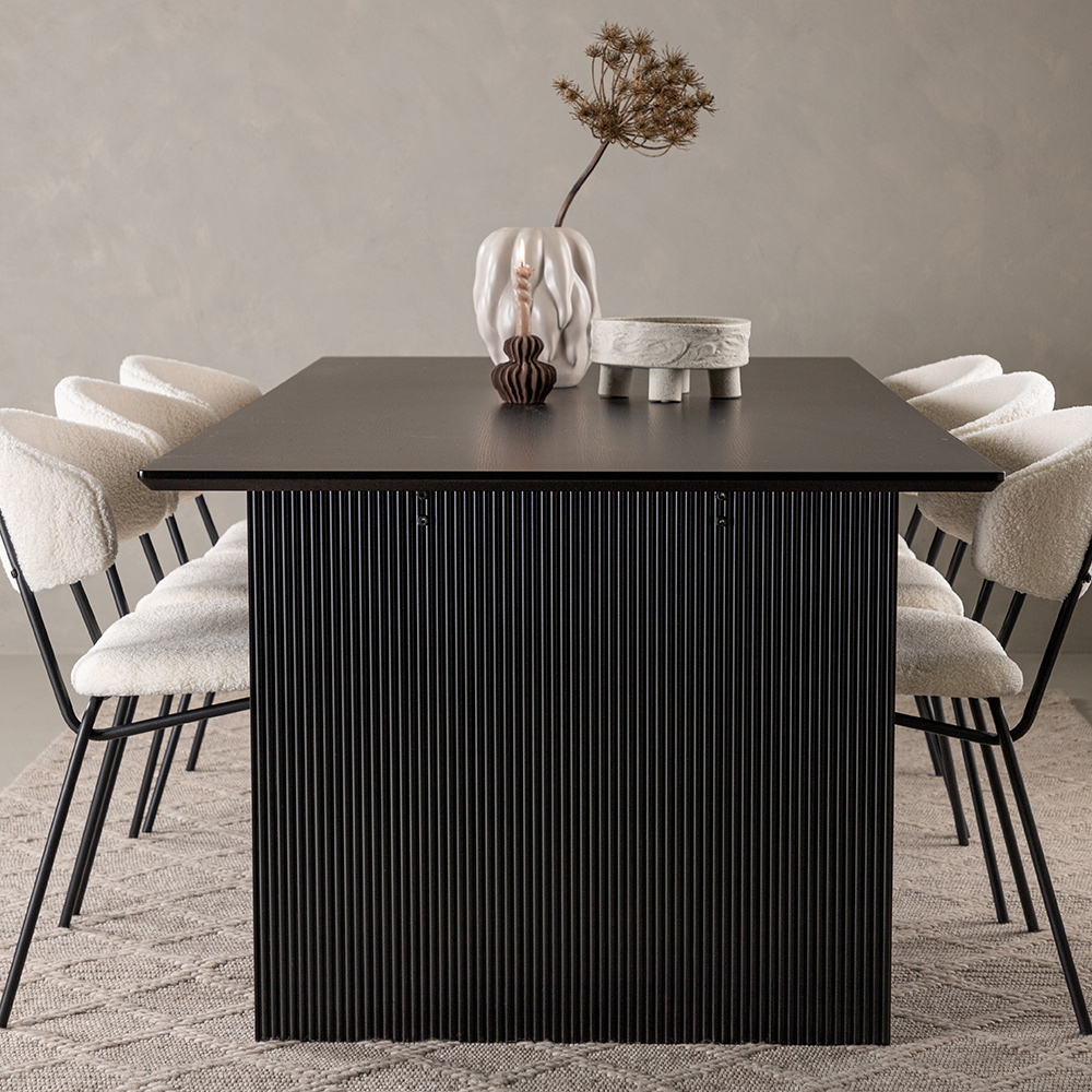 Spisegruppe Venture Home Vail med 6 Chico Stoler