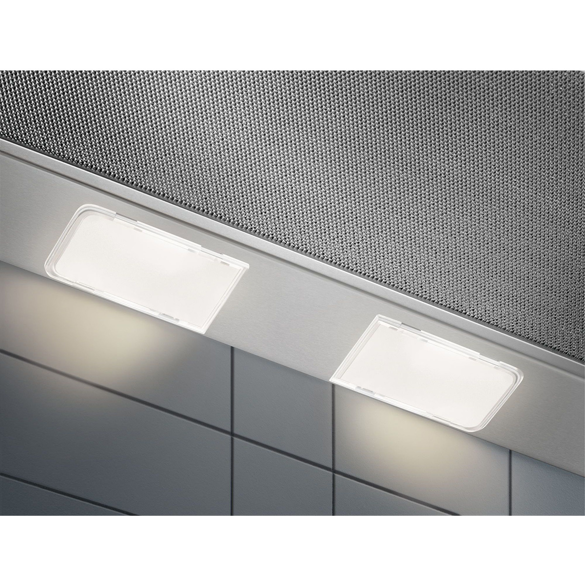 Kjøkkenvifte Electrolux Underbygd LFP326W