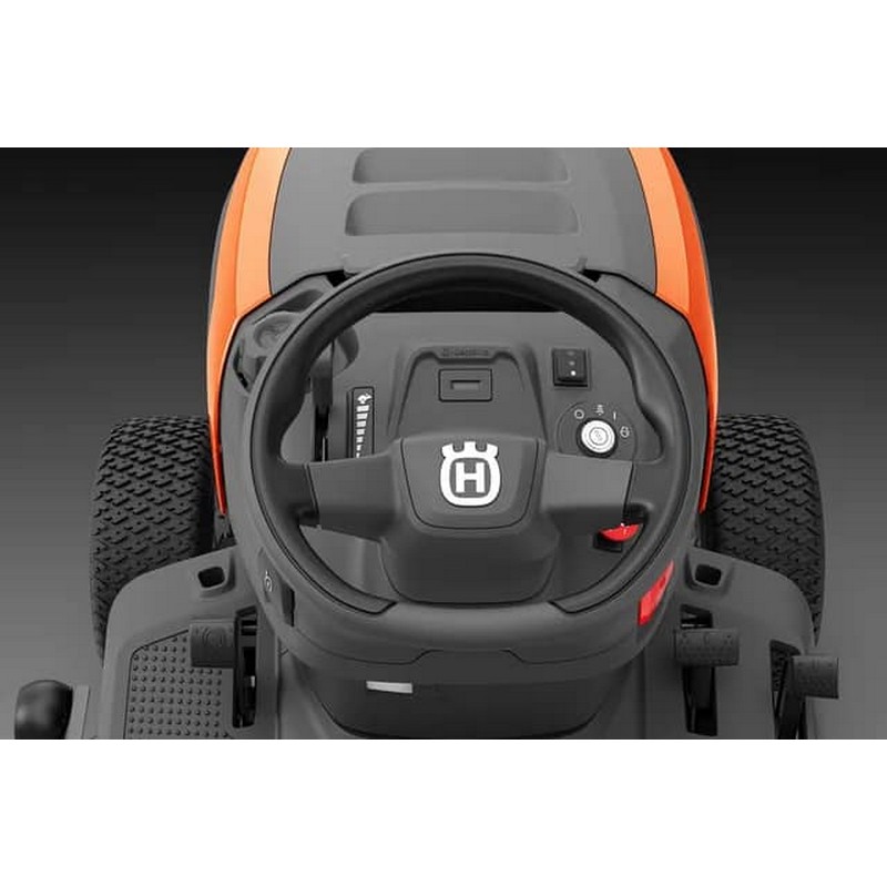 Hagetraktor Husqvarna TC 220T med Oppsamler