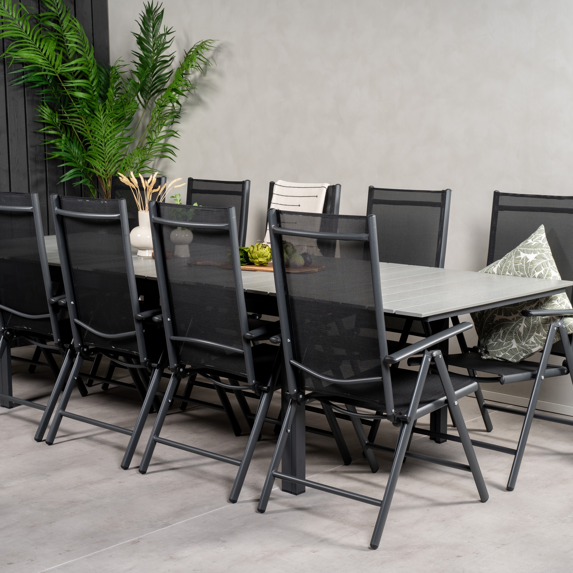 Spisegruppe Venture Home Lova 224/324 med 10 Bront Stoler
