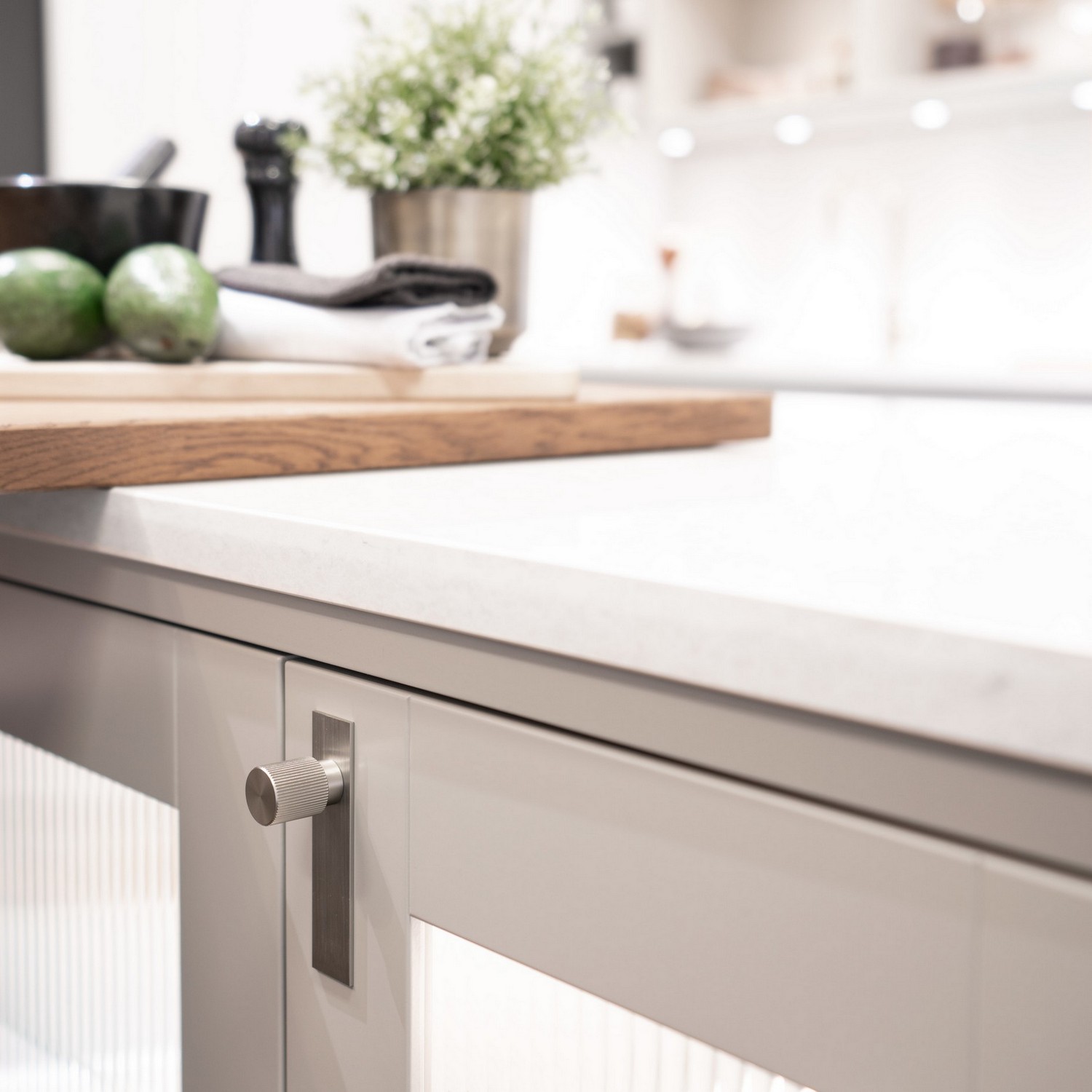 Knott Beslag Design Arpa med Bakplate Ø22 mm