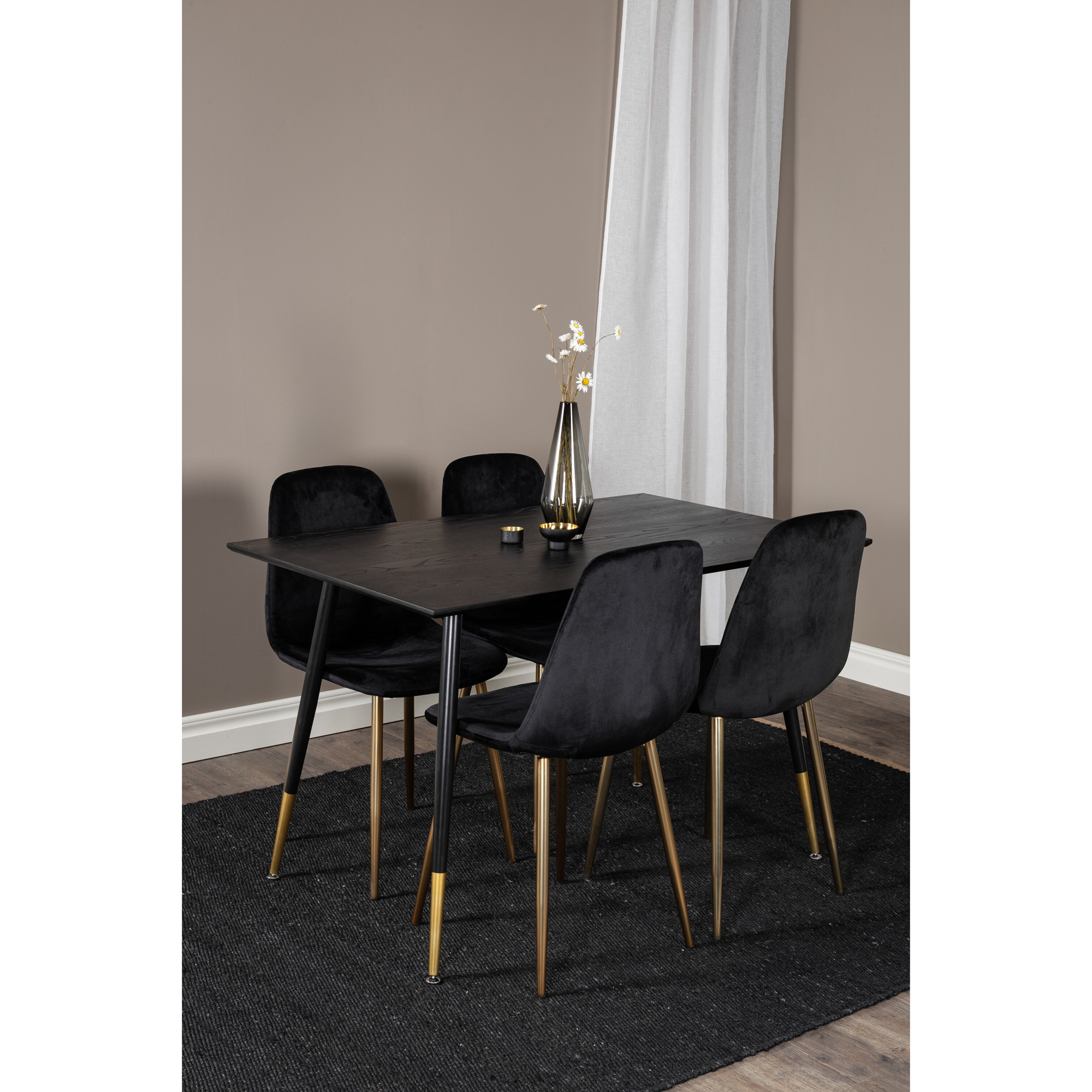 Spisegruppe Venture Home Dipp med 4 Polar Stoler