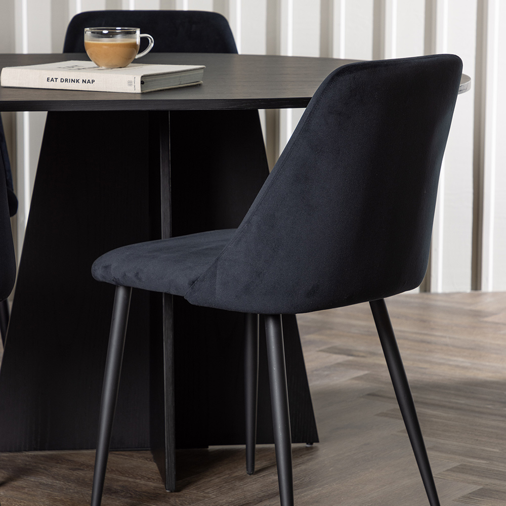Spisegruppe Venture Home Bootcut med 6 stk Night Stoler