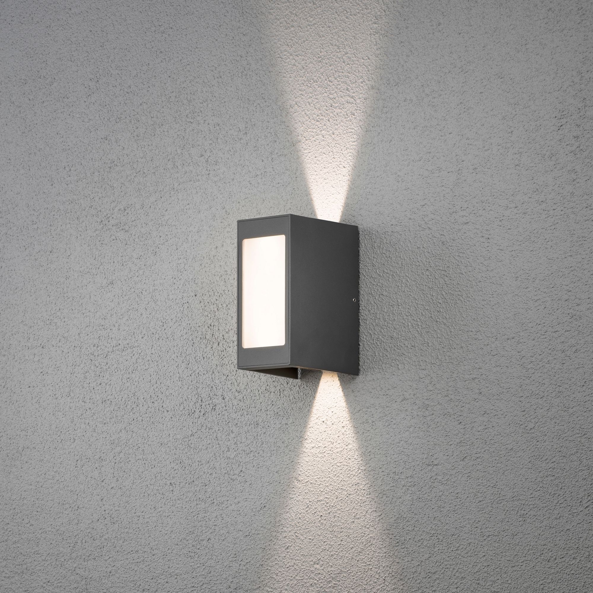 Vegglampe Gnosjö Konstsmide Cremona Opp/Ned/Frem 3X3W High Power LED