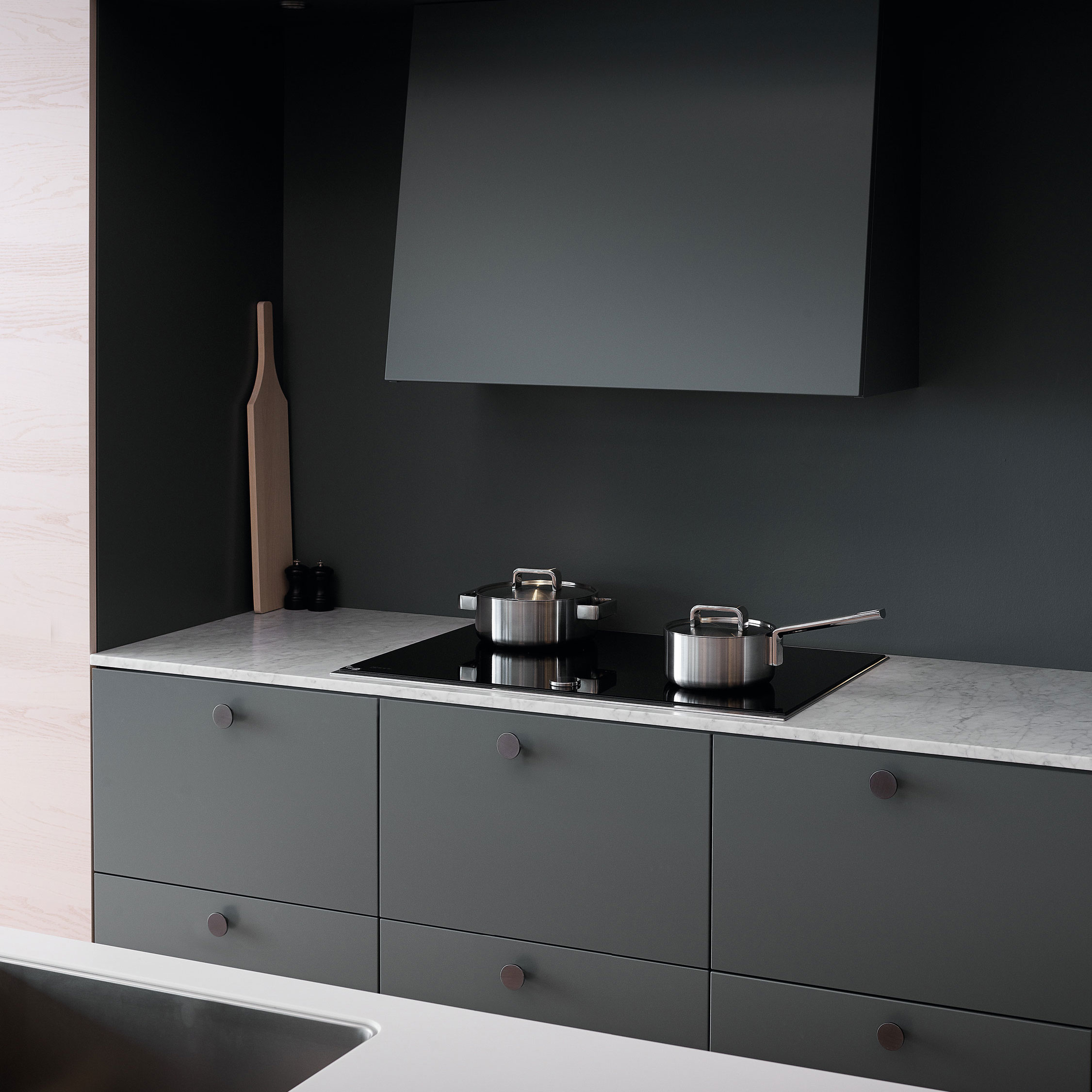 Knott Beslag Design Plato