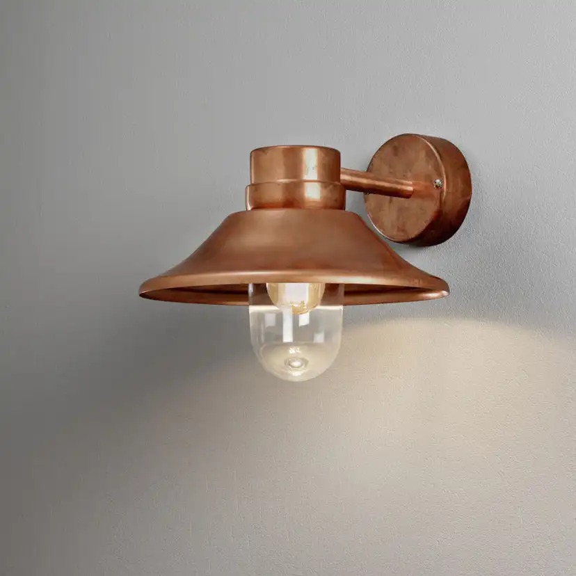 Vegglampe Gnosjö Konstsmide Vega E27 med Skjerm