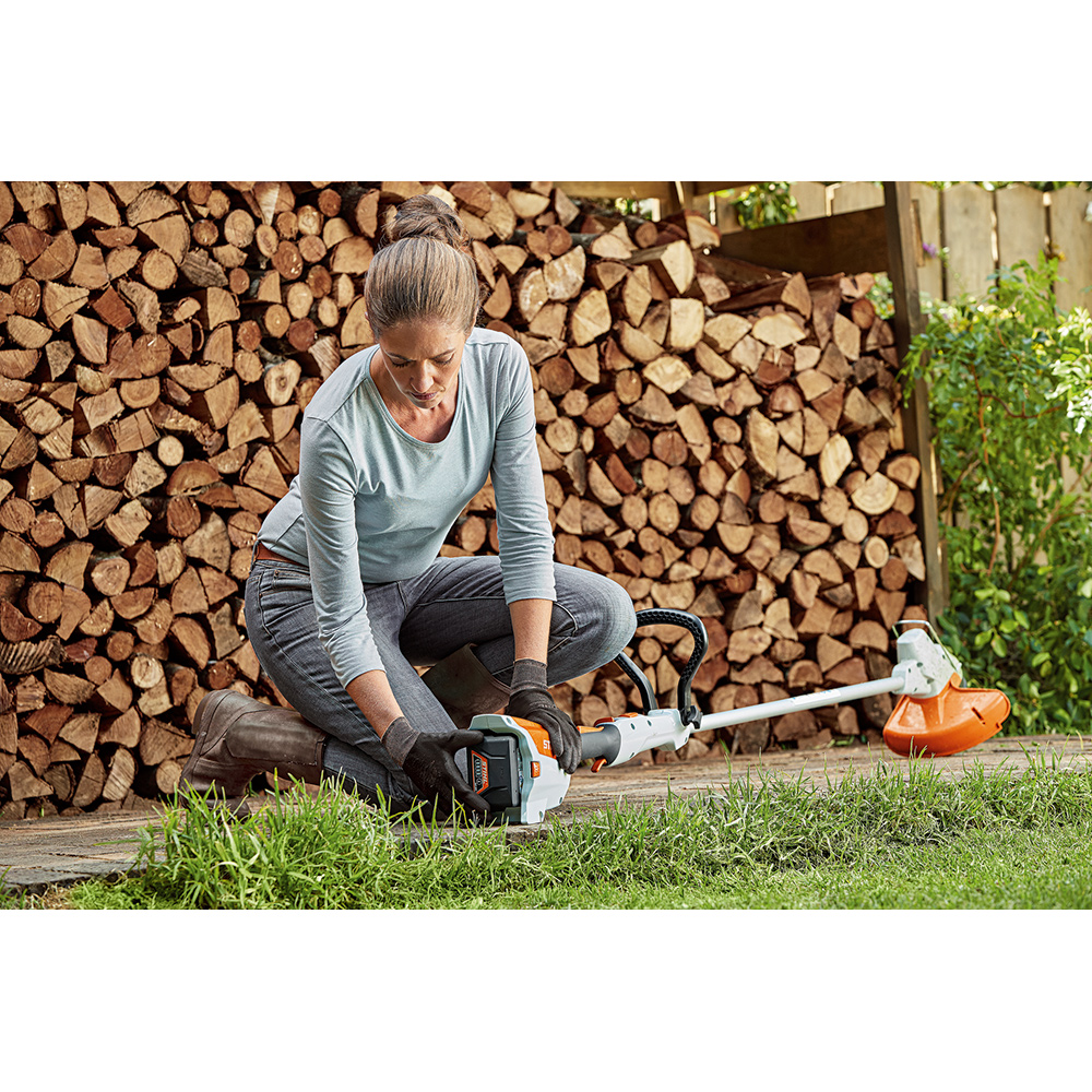 Gresstrimmer STIHL FSA 57 uten Batteri & Lader