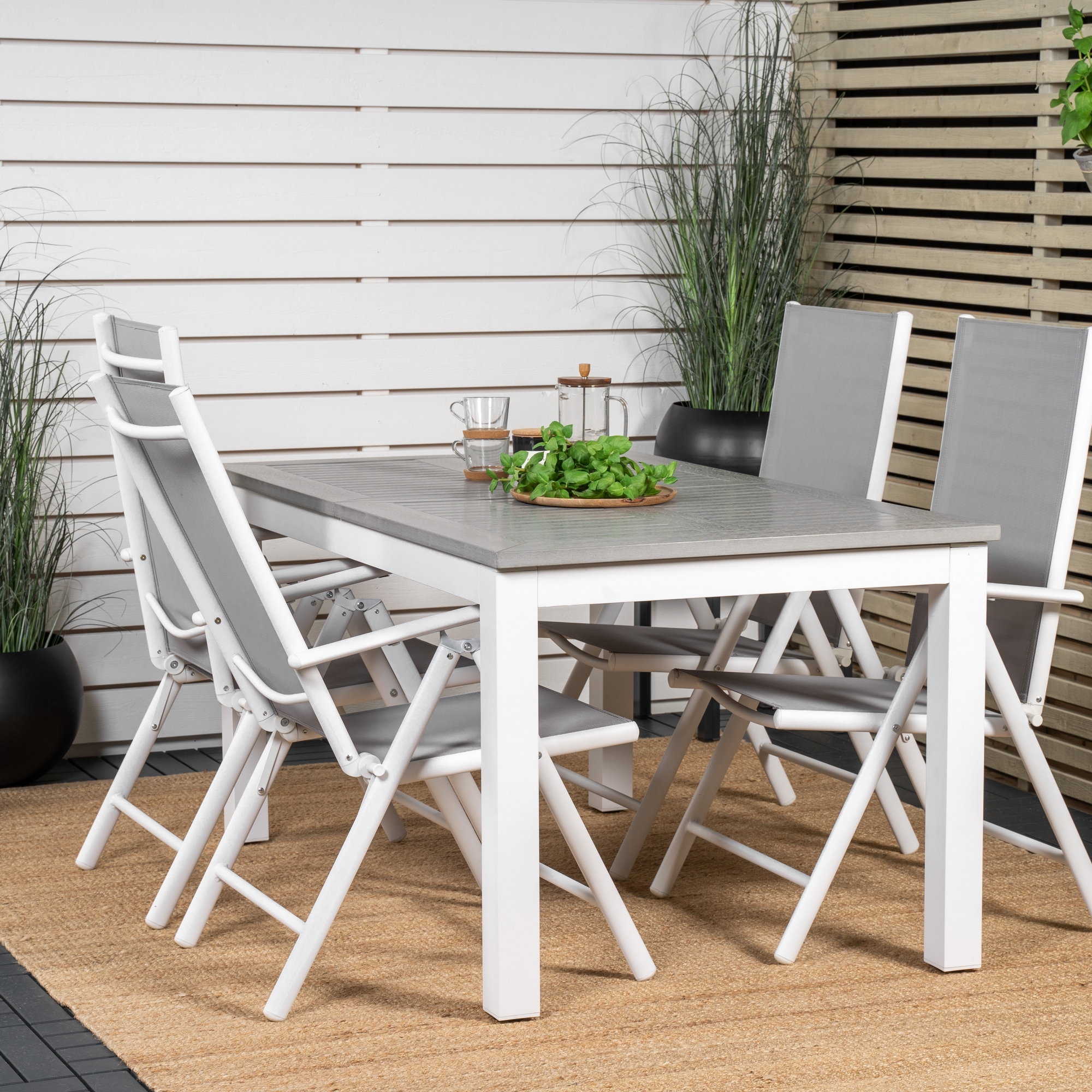 Spisegruppe Venture Home Aleyna 152/210 med 4 Bront Stoler